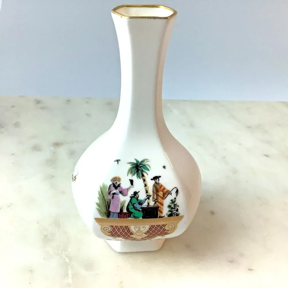 Royal Worcester  Fine Bone China England 4