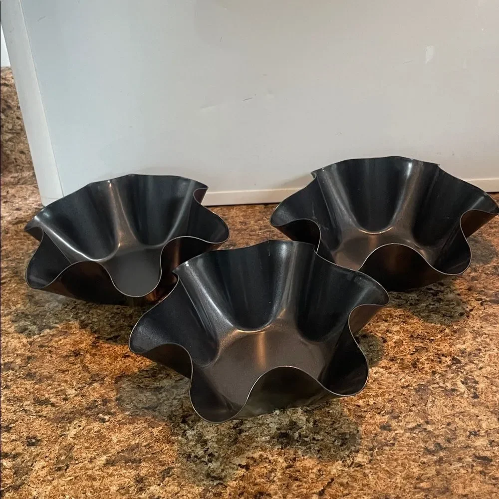 Unbranded set three