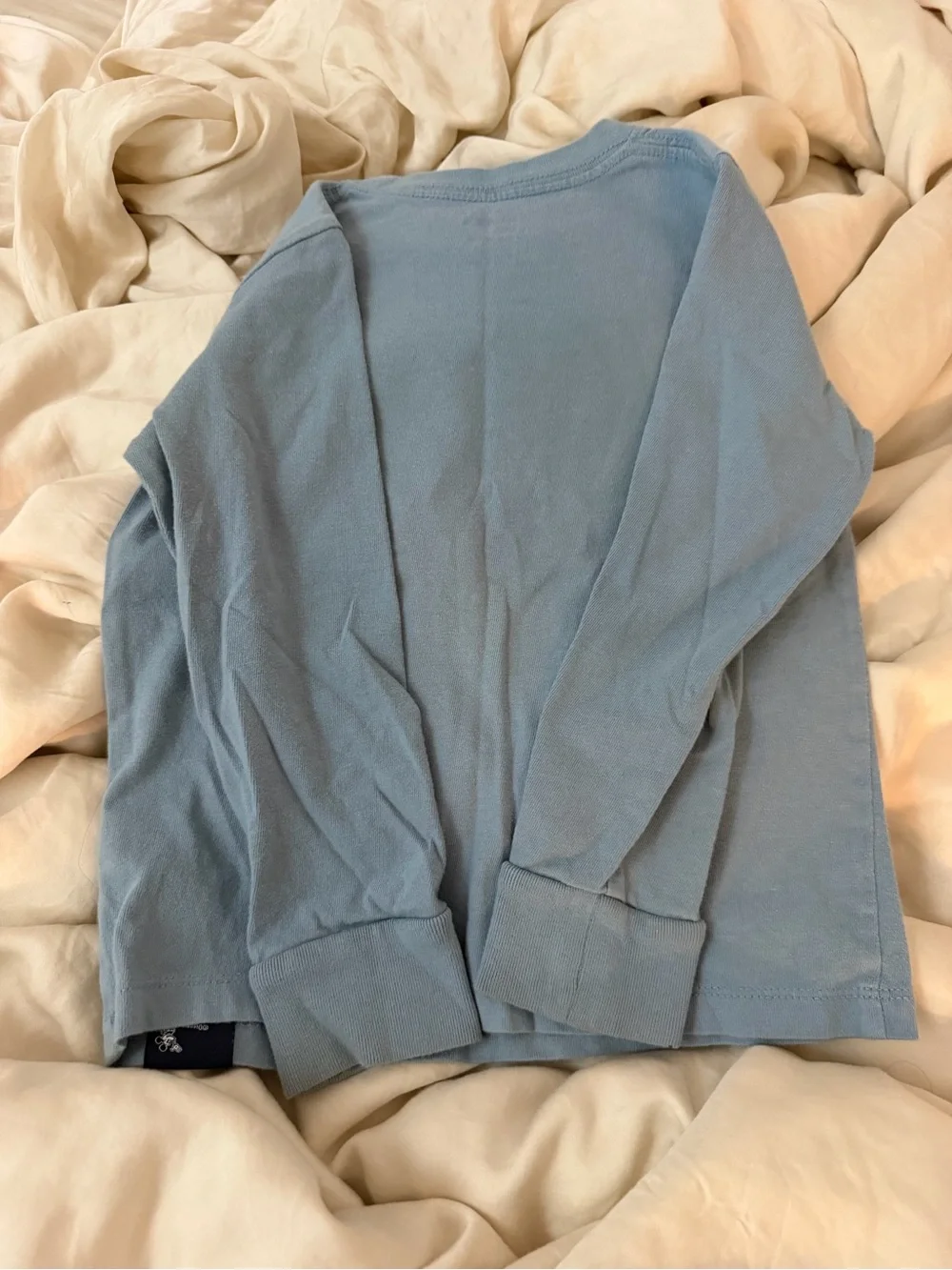 GAP long sleeves