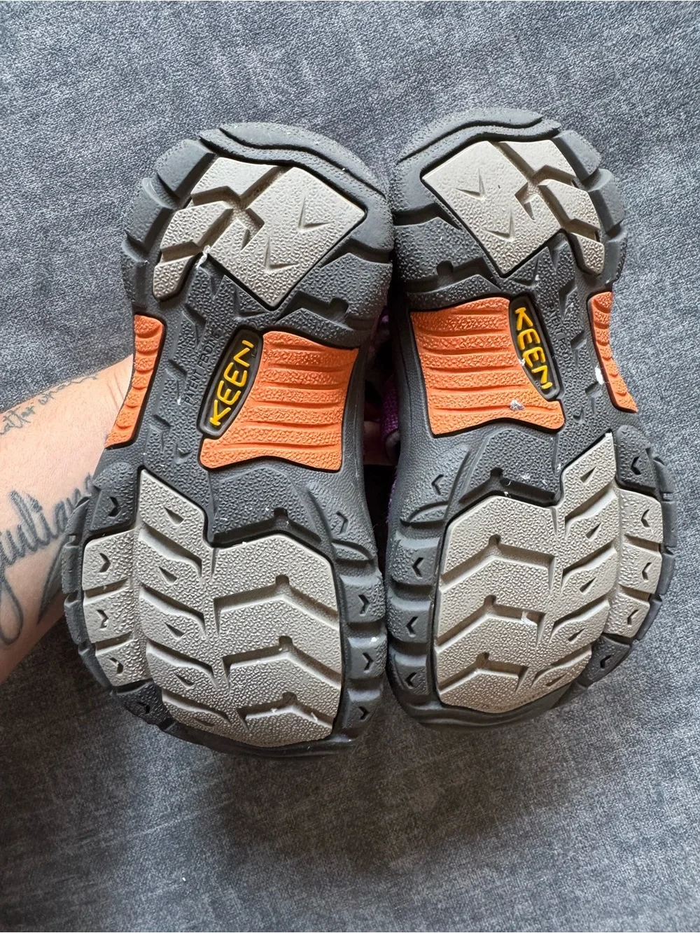 Keen durable closed