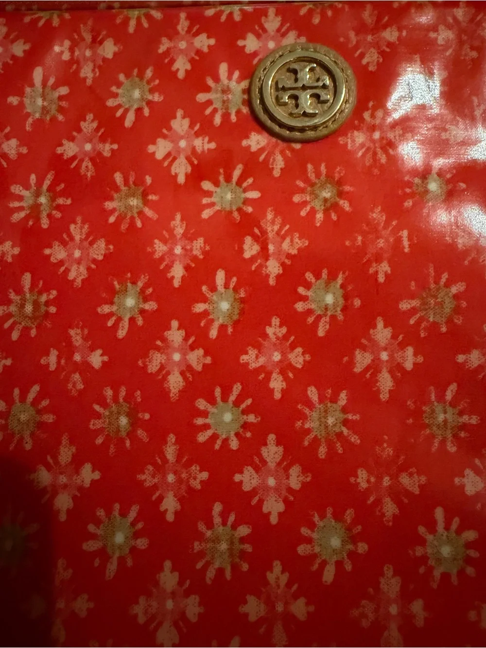 Tory Burch sleek zip