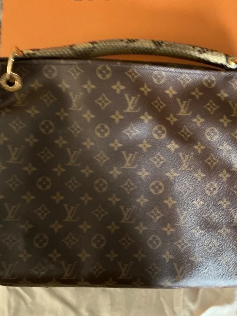 Louis Vuitton louis vuitton