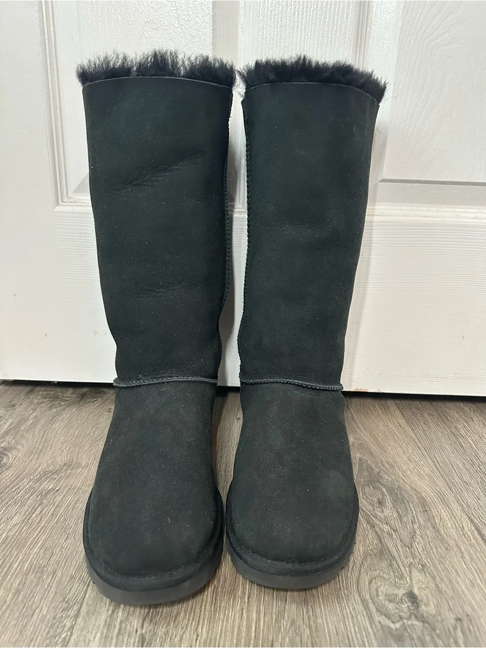 UGG classic black