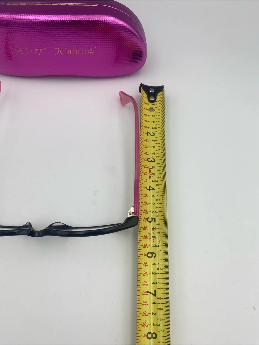 Betsey Johnson classic oval