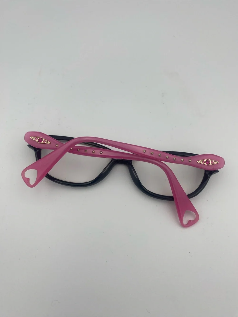 Betsey Johnson classic oval