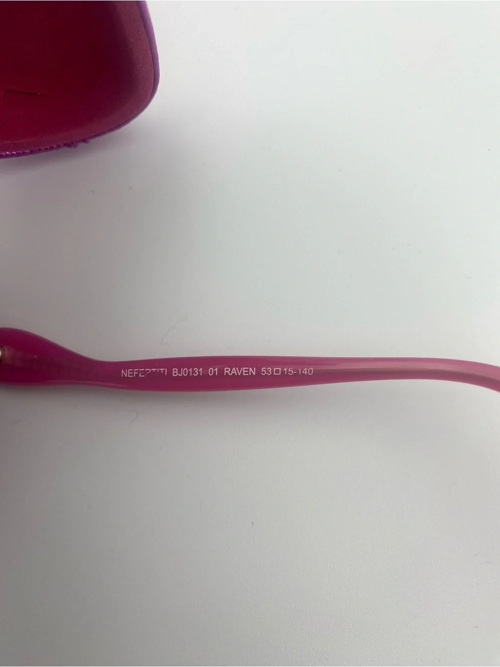 Betsey Johnson classic oval