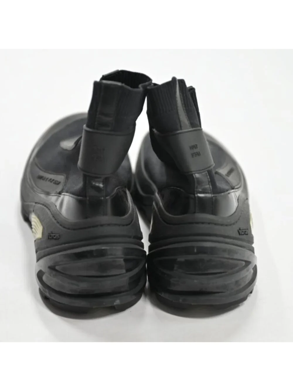 1017 ALYX 9SM excellent pre