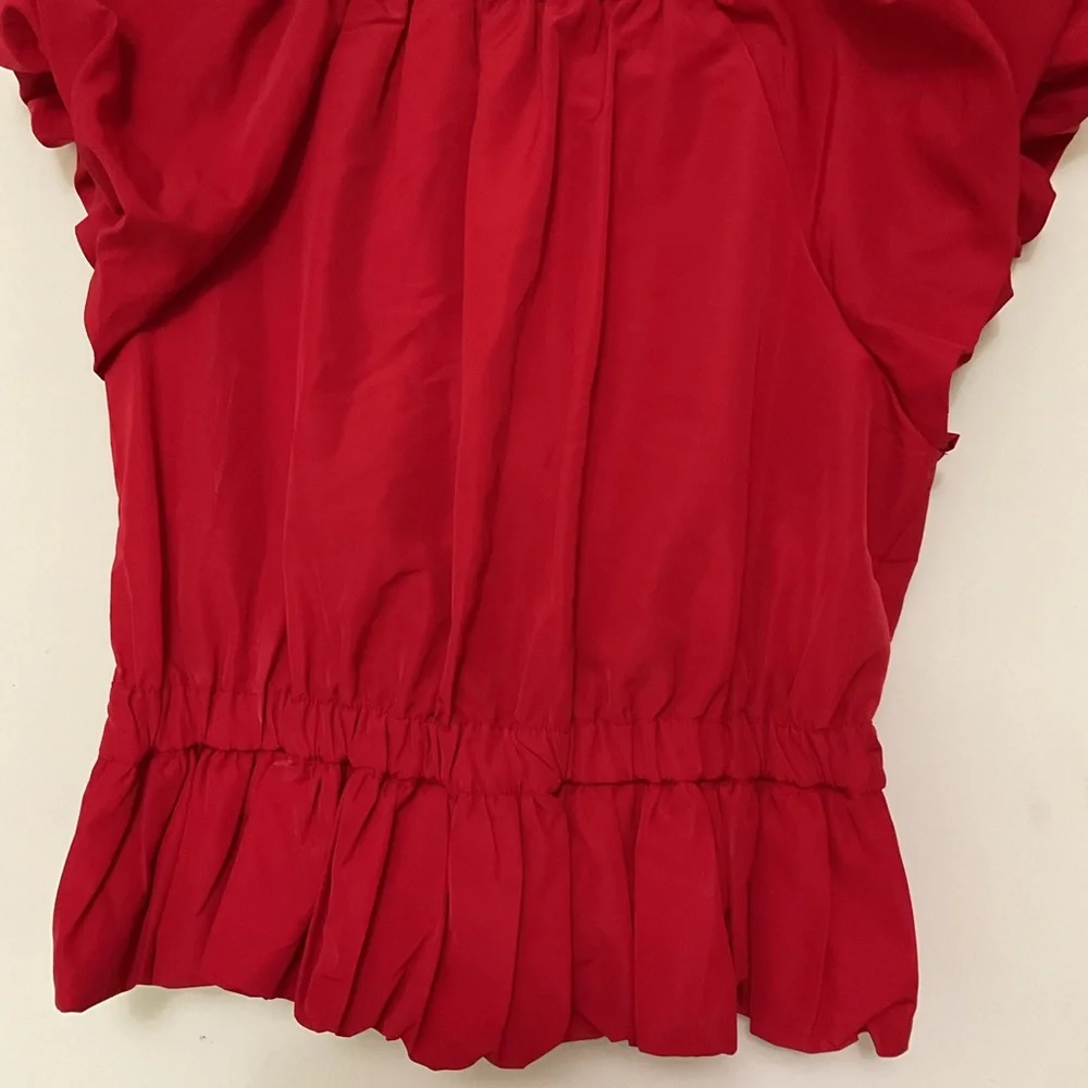 LOFT red puff
