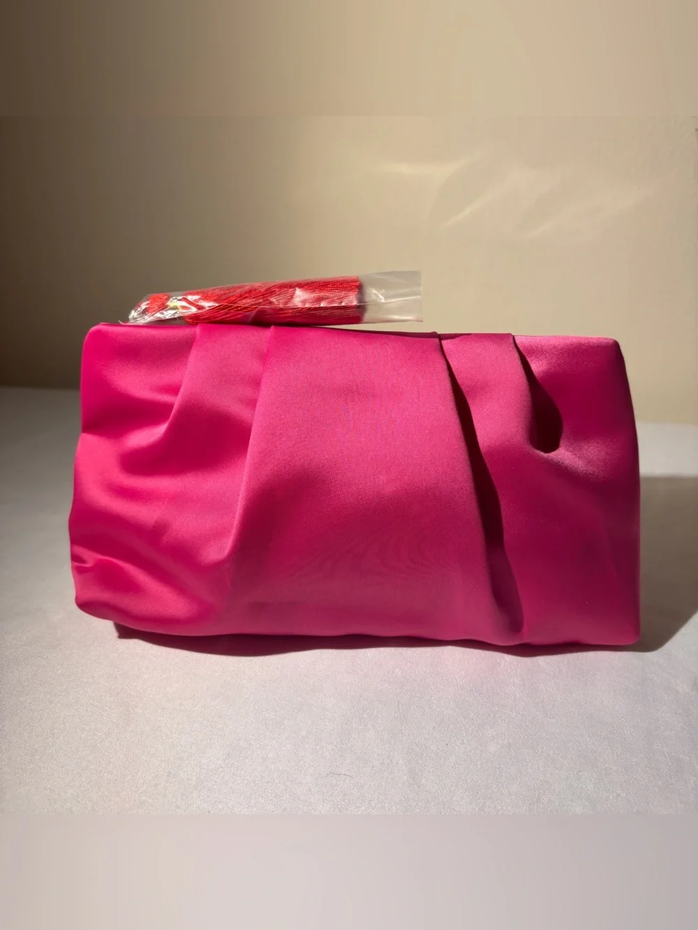 Estee Lauder Hot Pink Satin Pleated Cosmetic Pouch / Makeup Bag - NWT