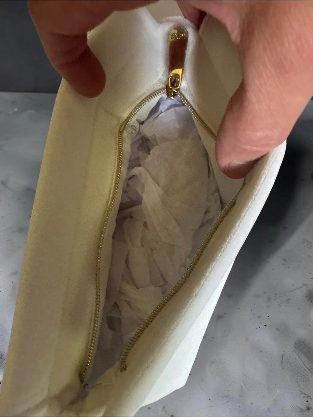 Dior White Cosmetic Pouch with Gold Logo GWP NIB
