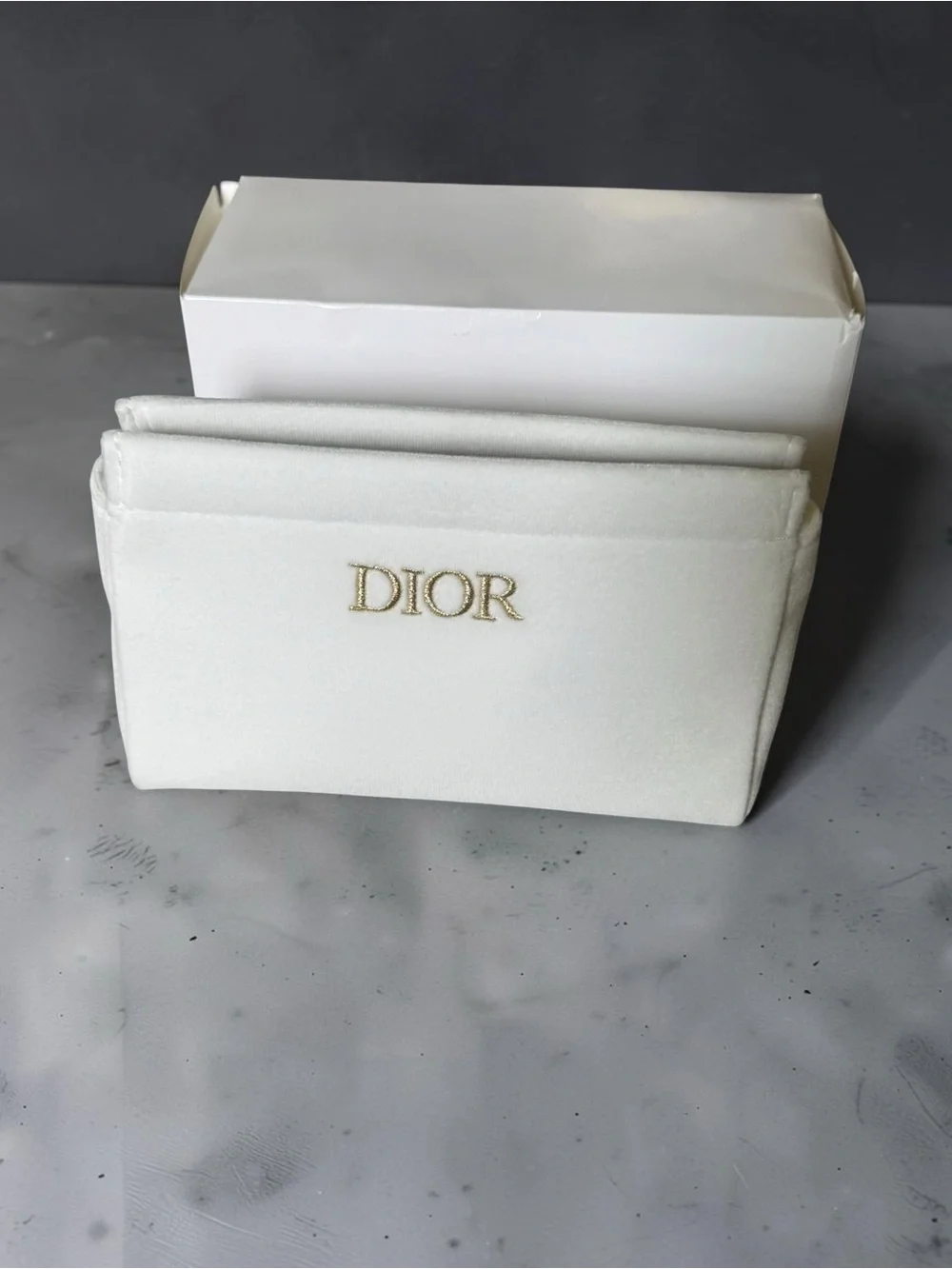 Dior White Cosmetic Pouch with Gold Logo GWP NIB