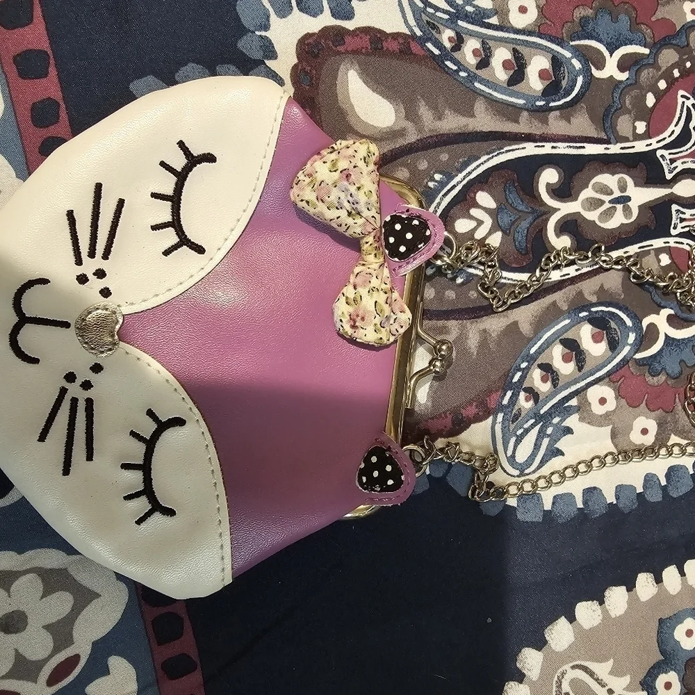 Girls Our Generation Purple Kitty Chain Purse Like New
