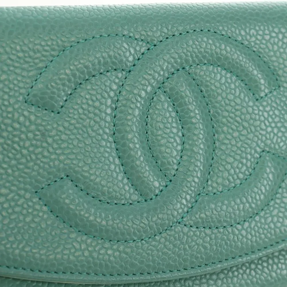 CHANEL unpleasant purchasing