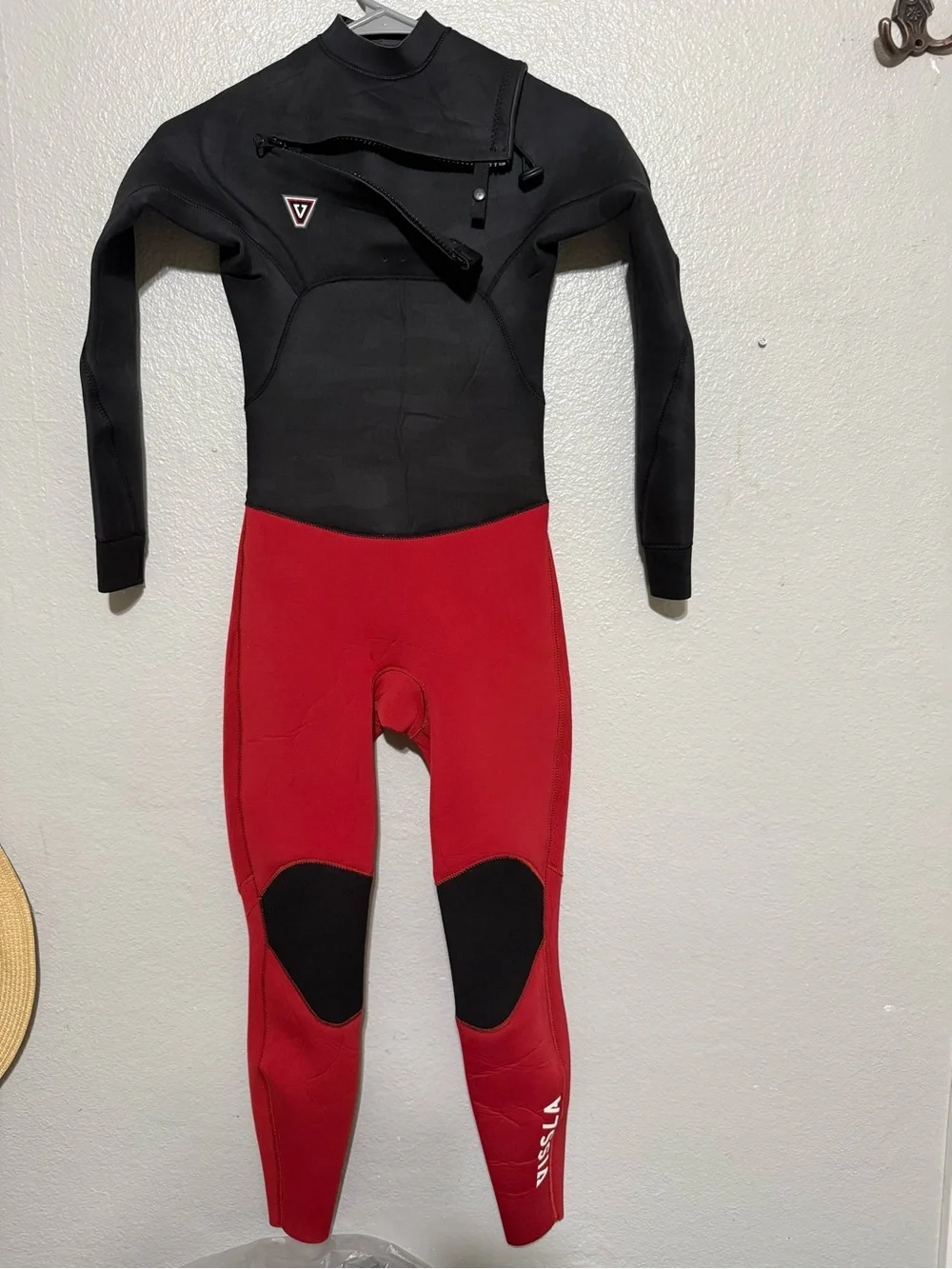 VISSLA youth seas
