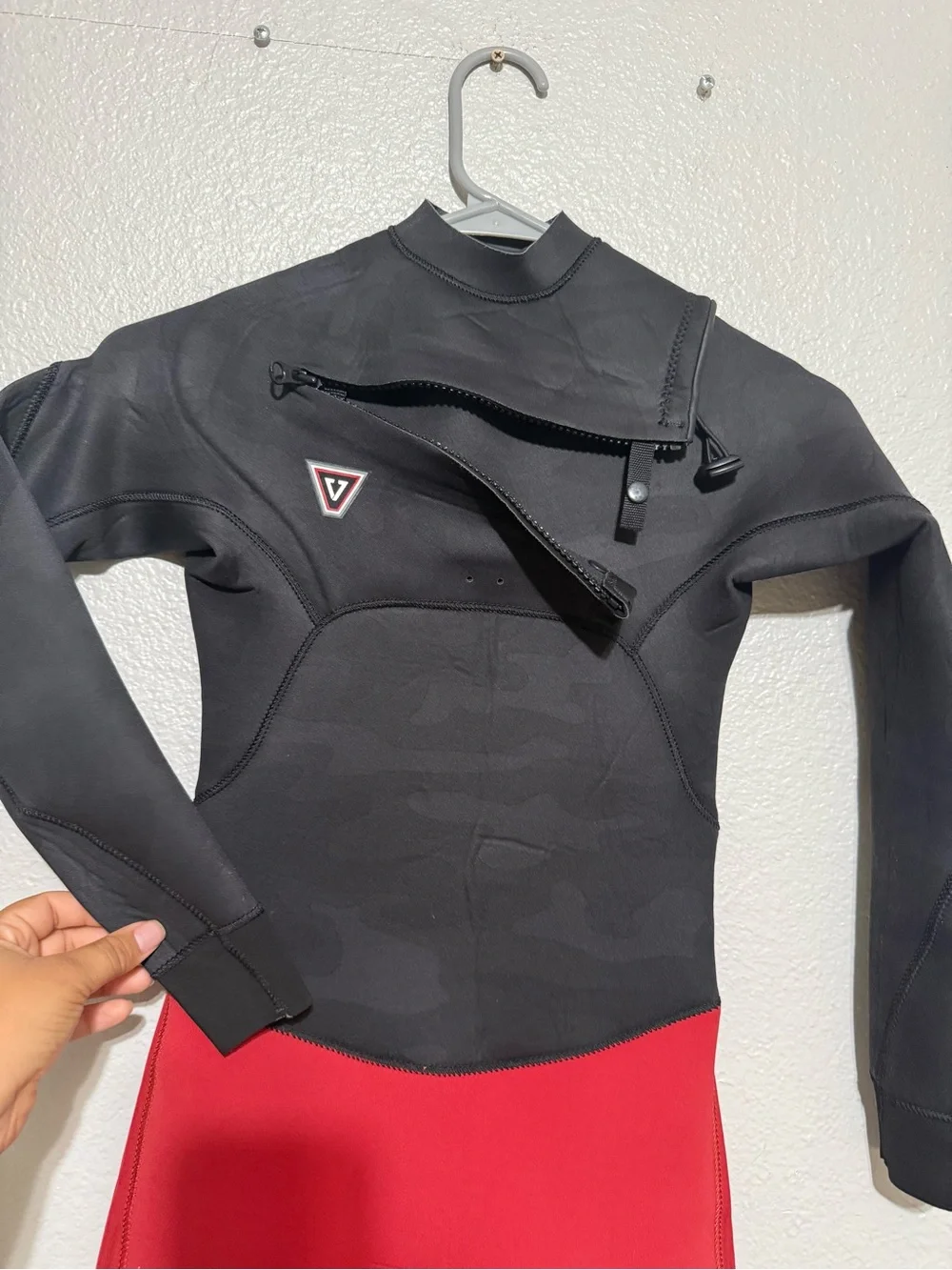 VISSLA youth seas