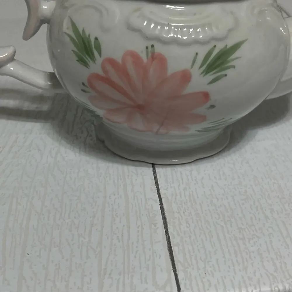 Unknown vintage white