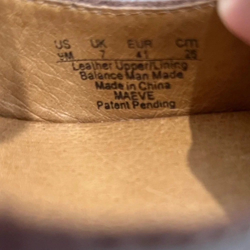 Naya brown leather