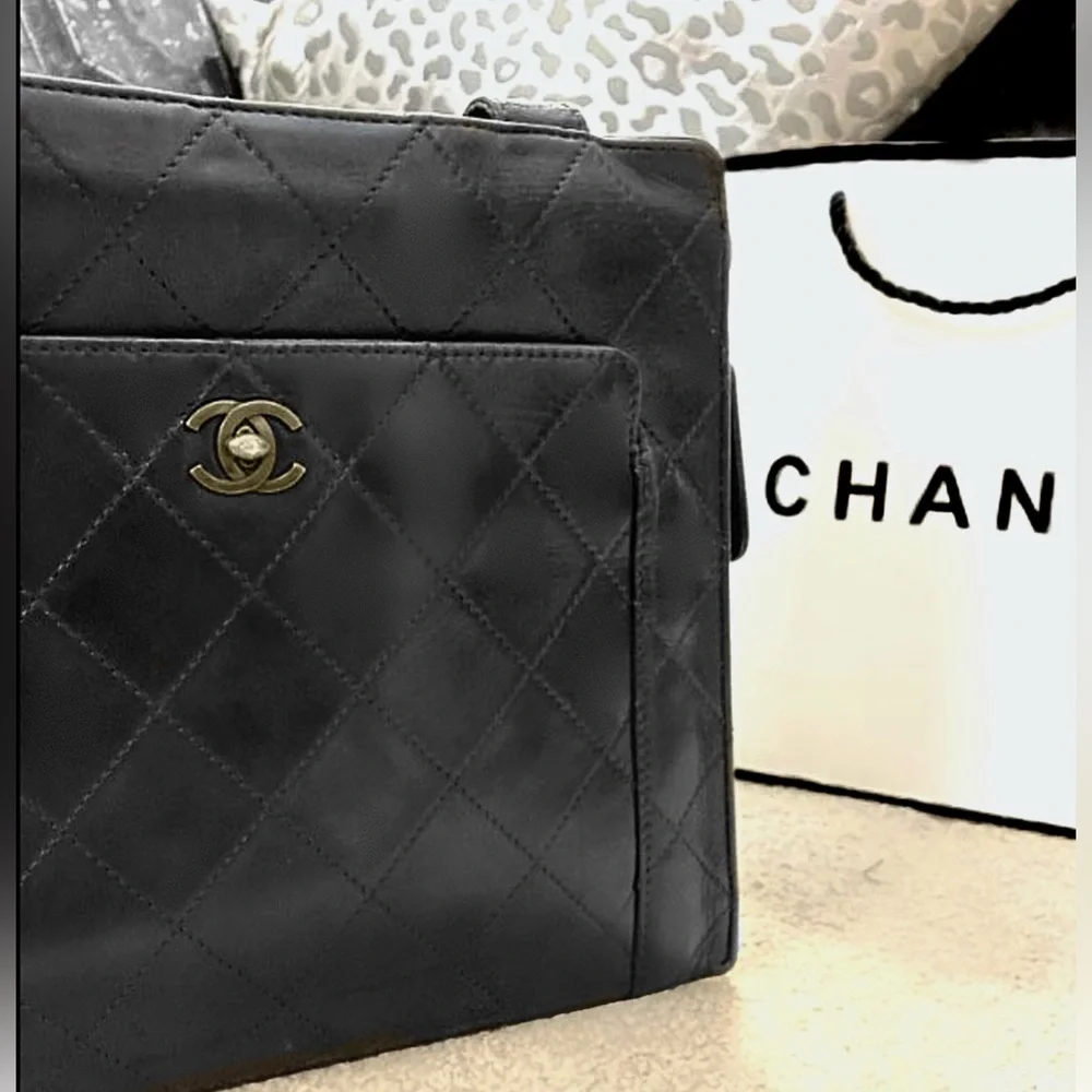 CHANEL collectors use