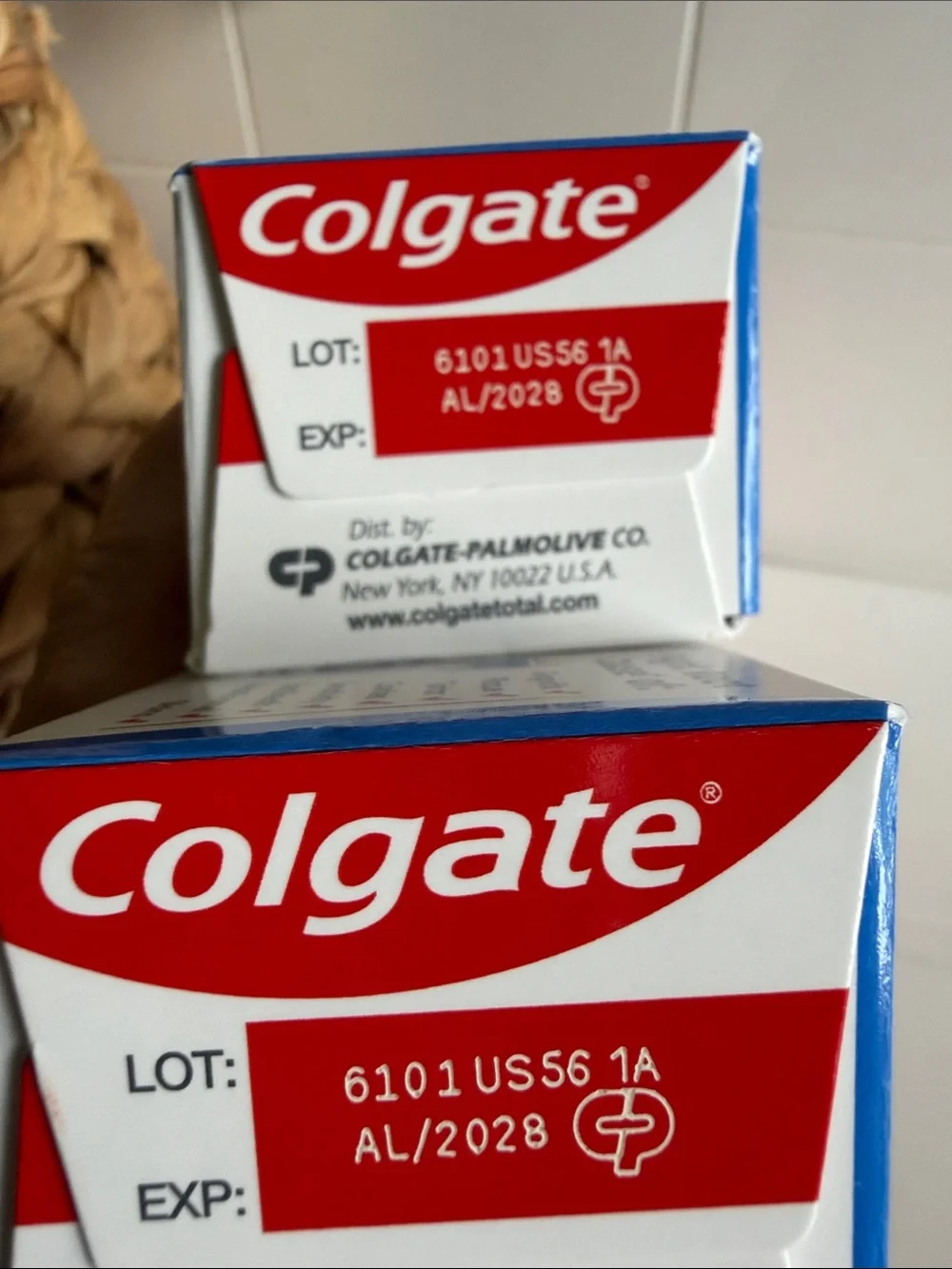 N/A colgate total