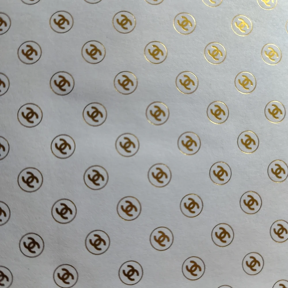 CHANEL refined piece
