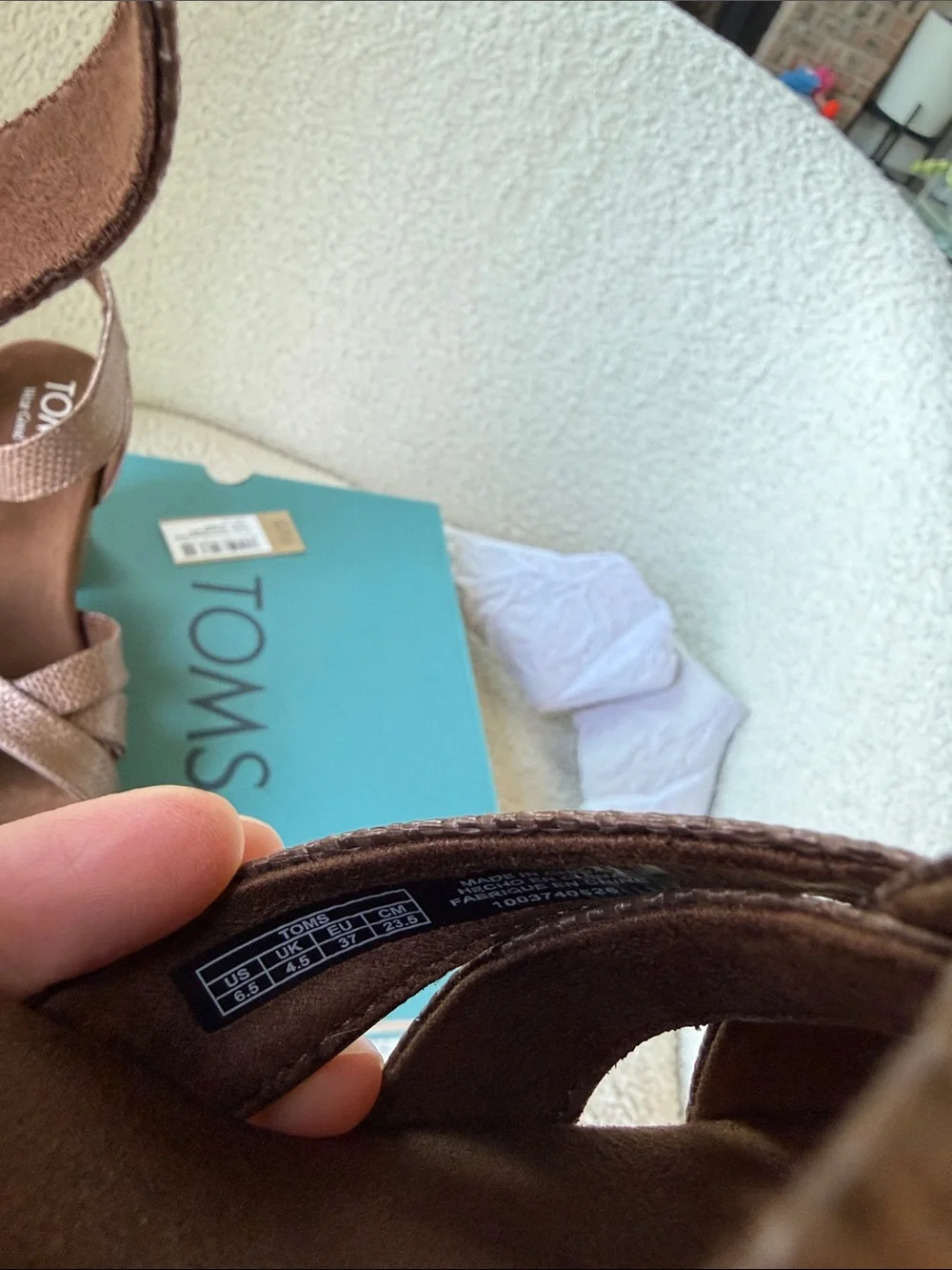 Toms brand new