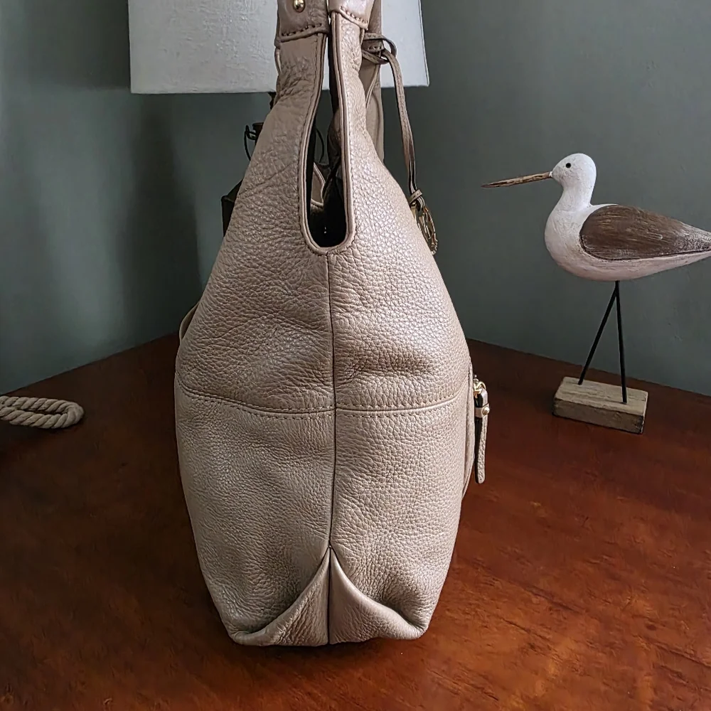 Michael Kors exterior bag