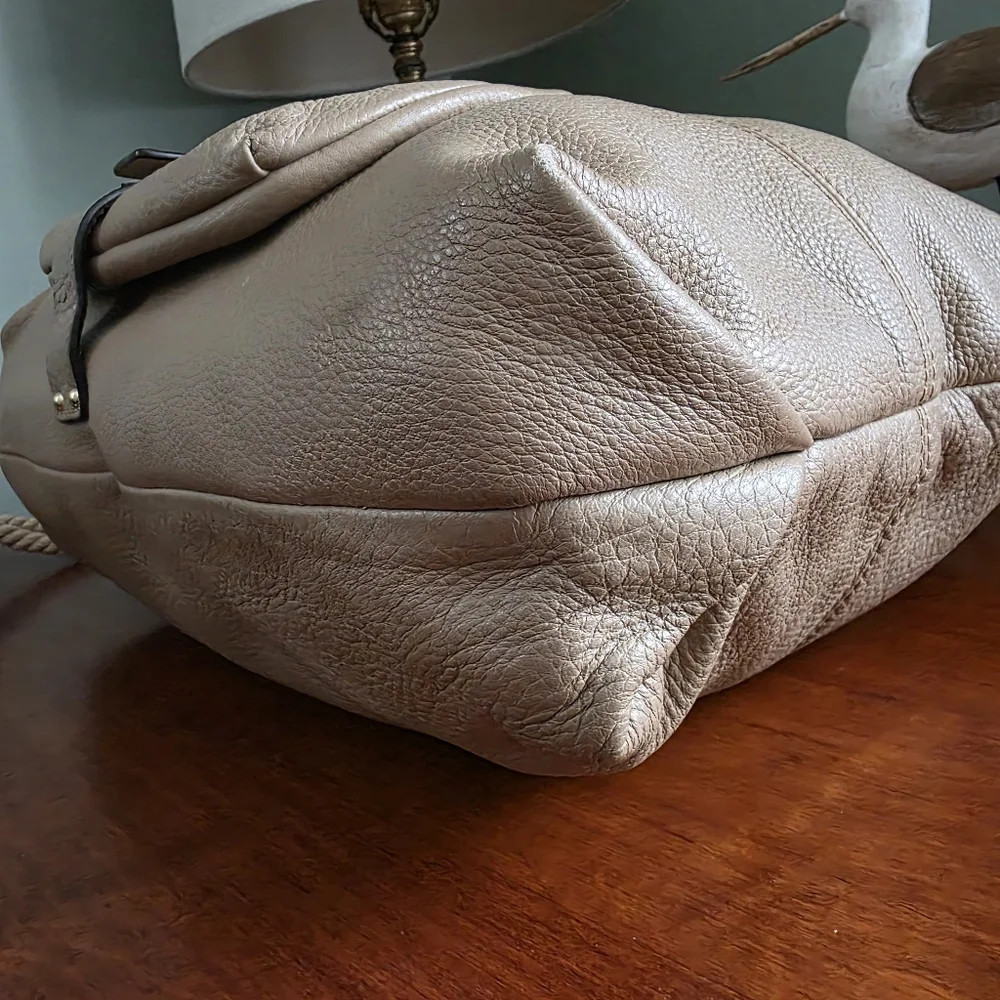 Michael Kors exterior bag