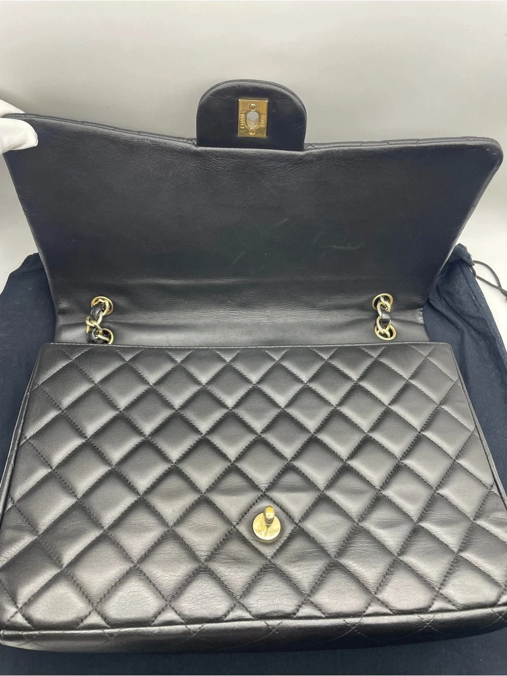 CHANEL classic quilted
