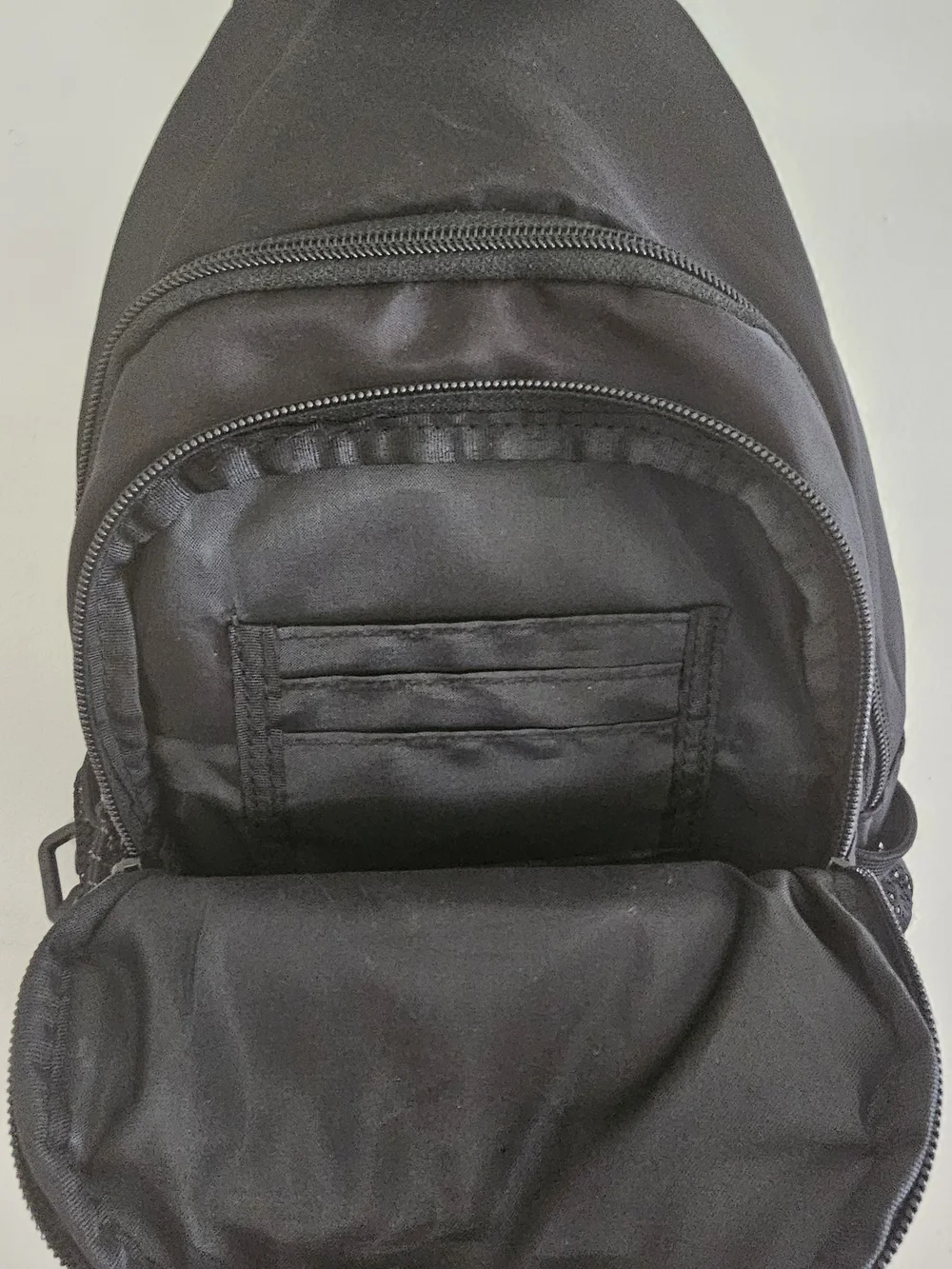 N/A stylish black