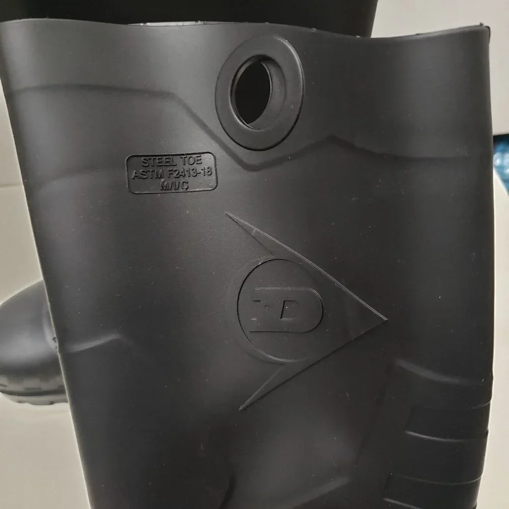 Dunlop rubber boot