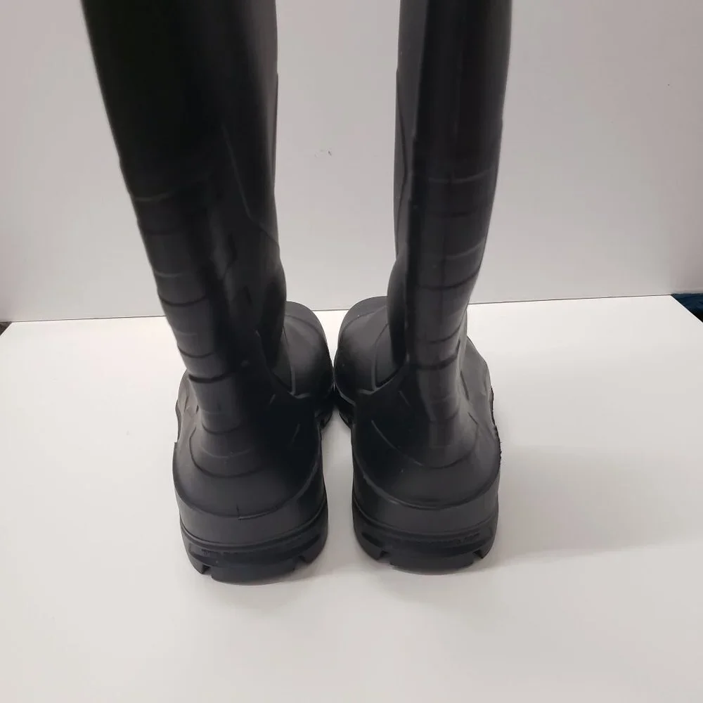 Dunlop rubber boot