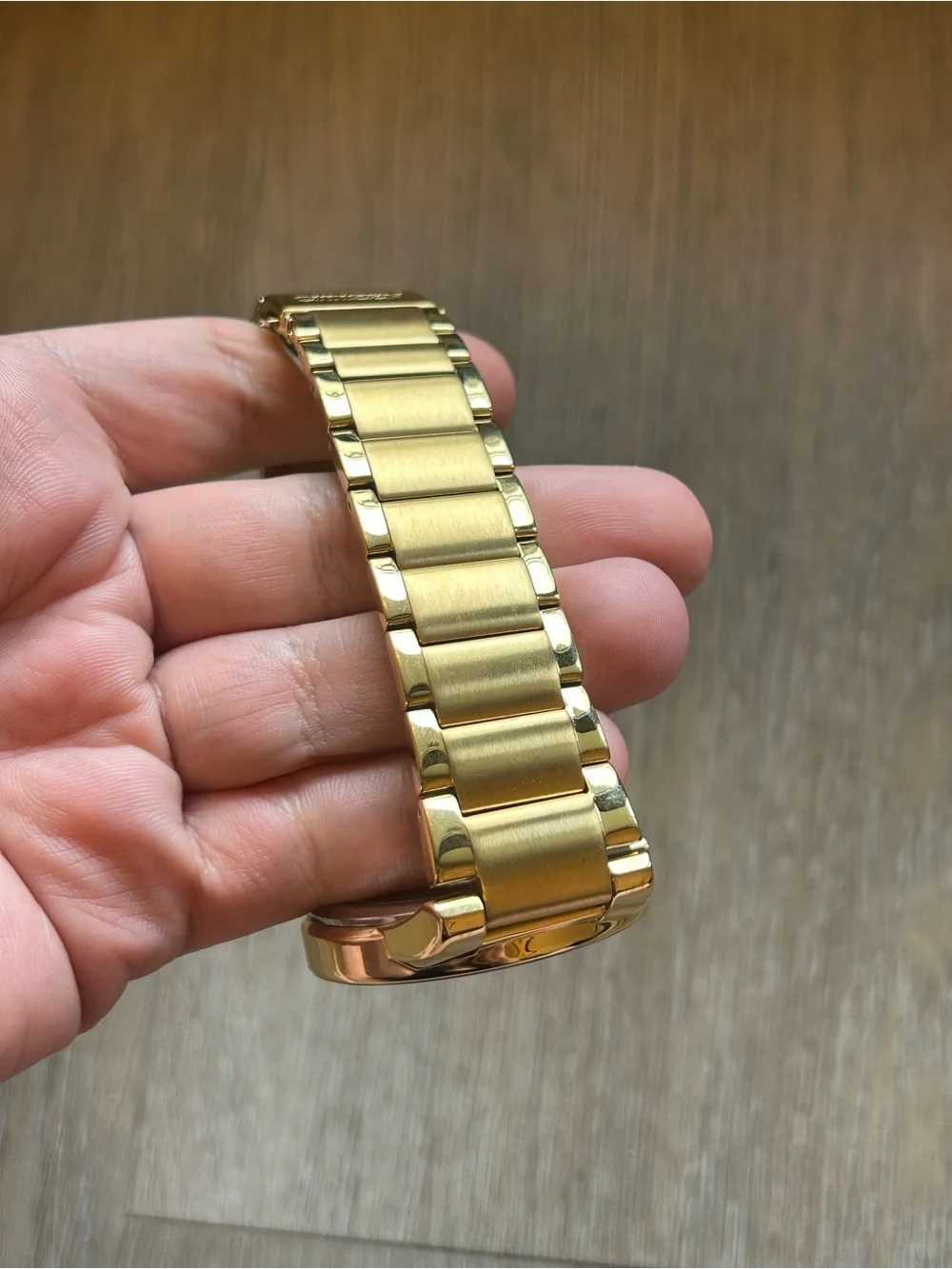 Citizen worn once
