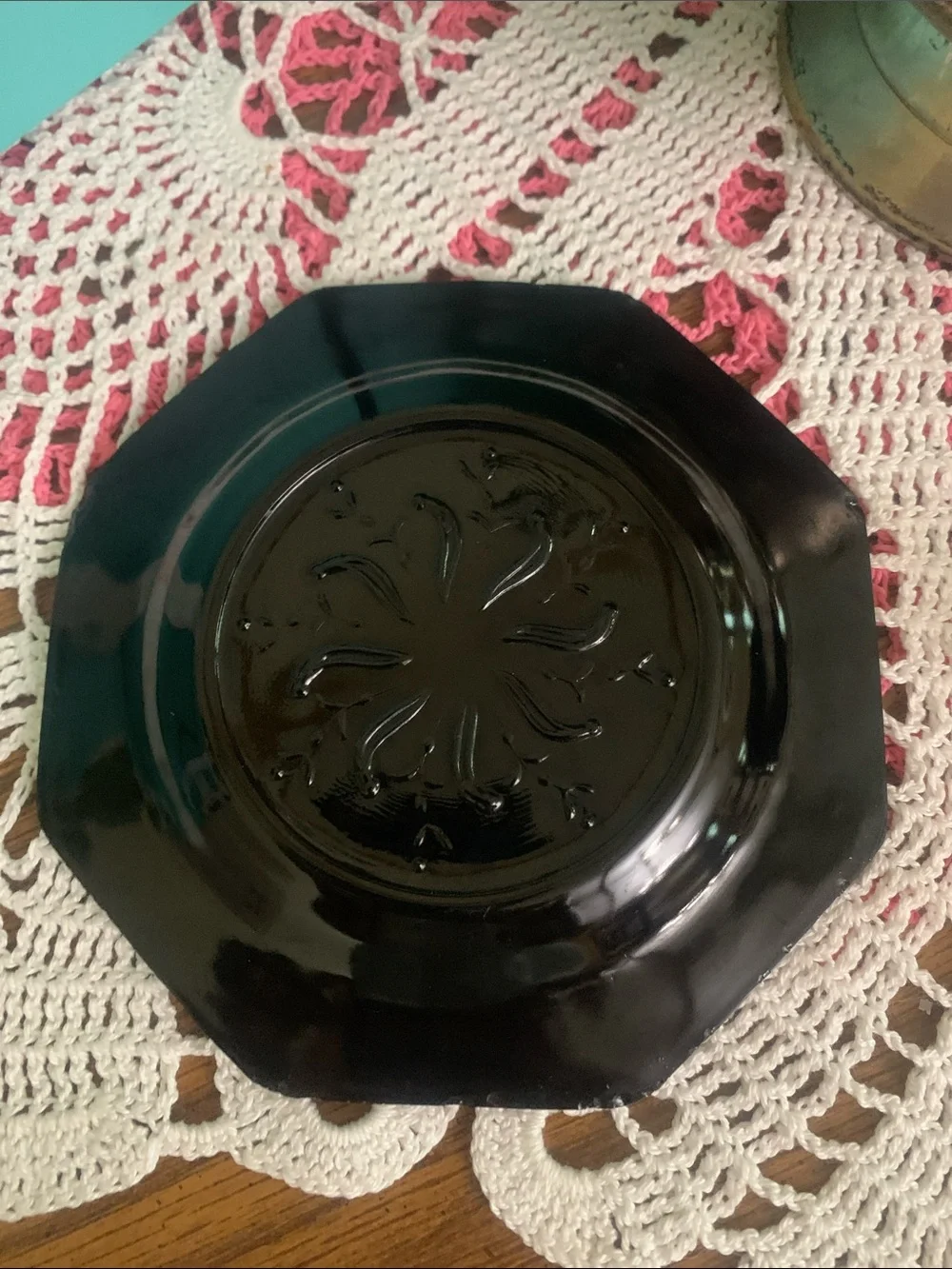 Black Glass Teacup and Saucer - Elegant Home Kitchen Accent