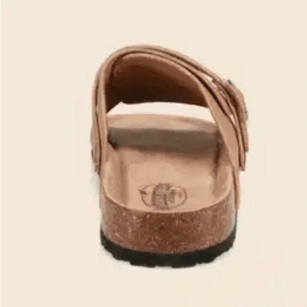 WOODSTOCK Mens Leather Sandals Size 12M Tan Color Skip On New