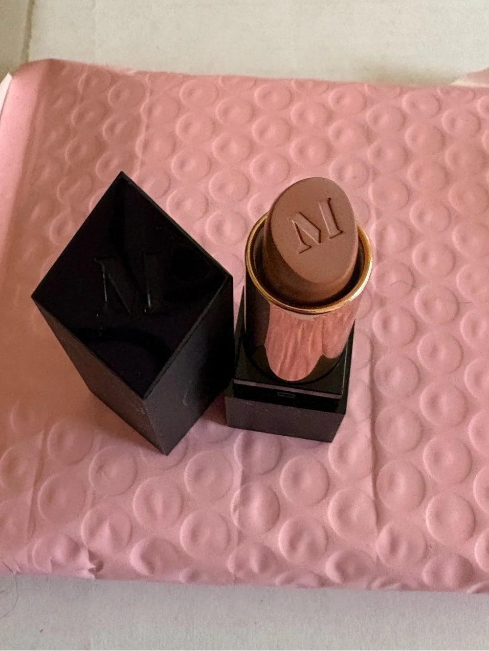 Morphe mega matte
