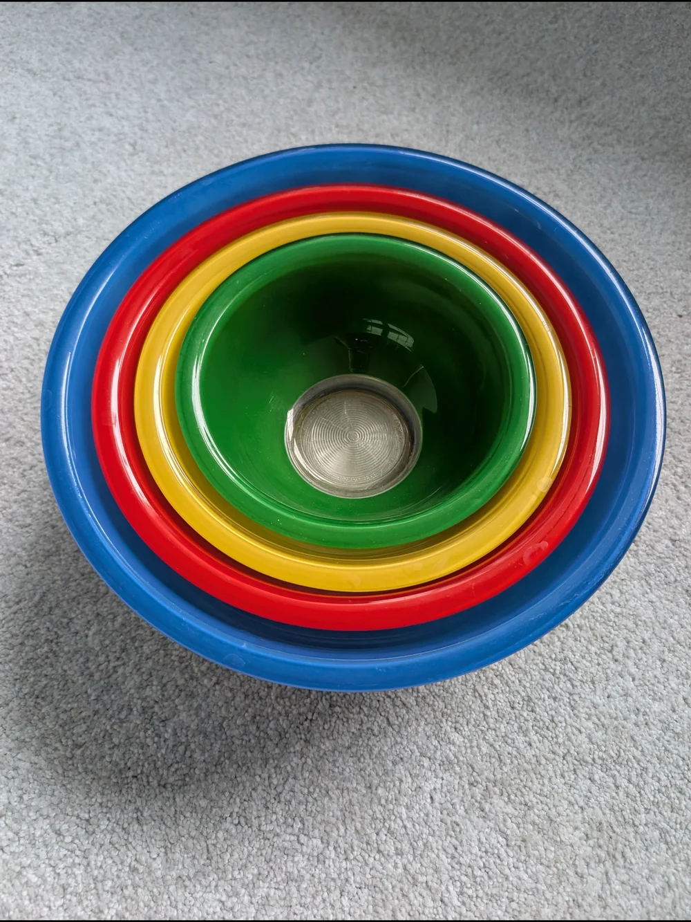 Pyrex Nested Mixing Bowl Set in Blue, Red, Yellow, Green