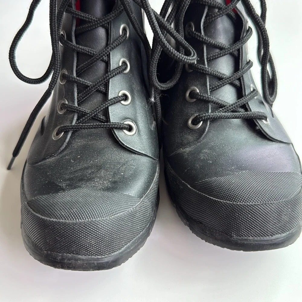 Lauren Ralph Lauren traction few
