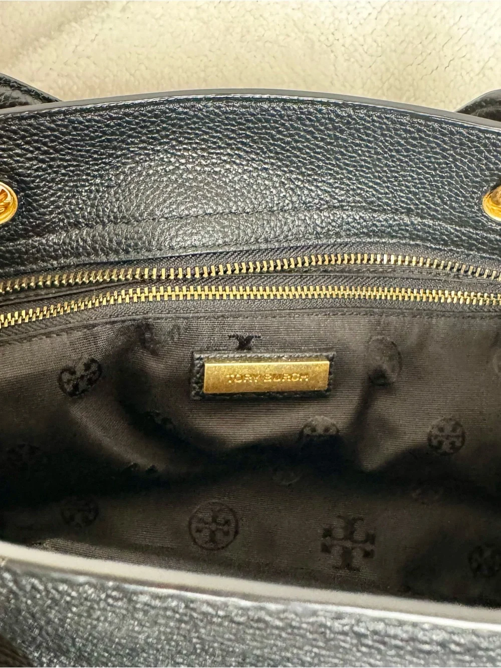 Tory Burch tory burch