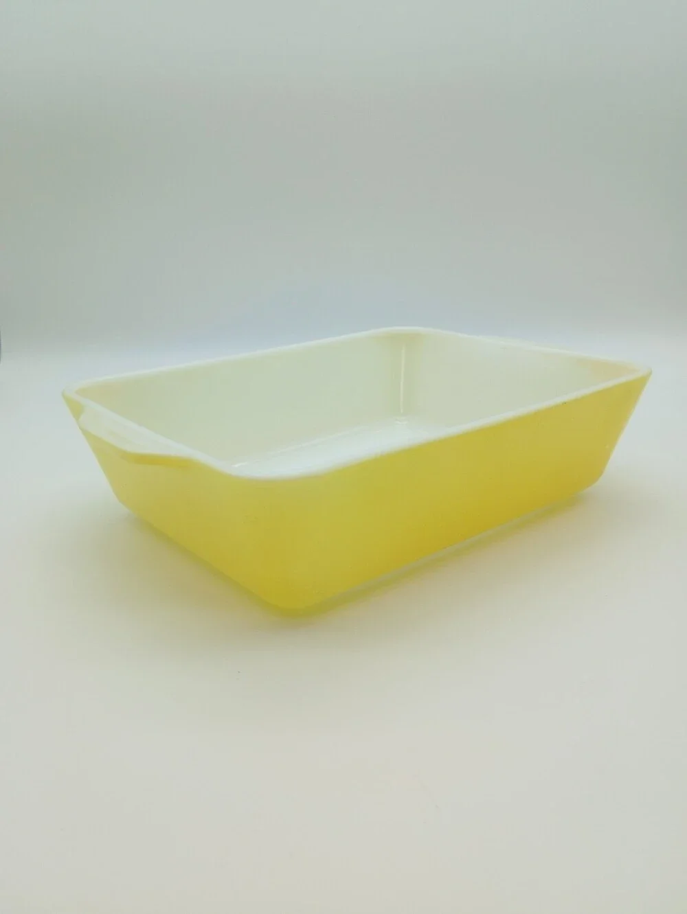 Pyrex used signs