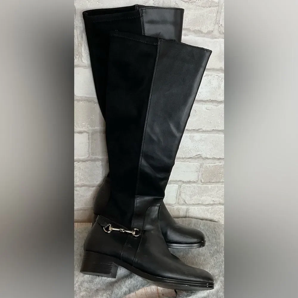 Unbranded black knee