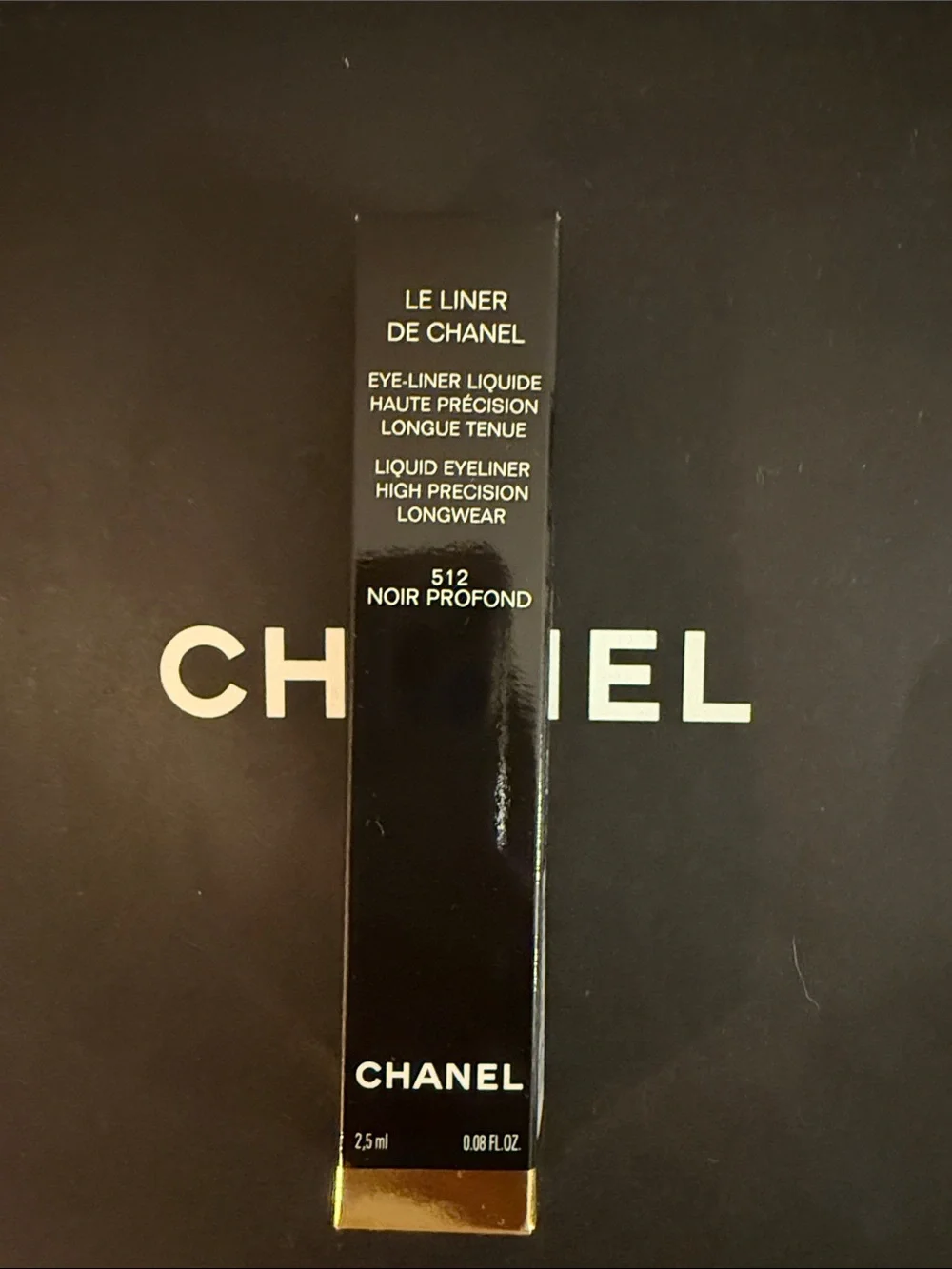 CHANEL le liner