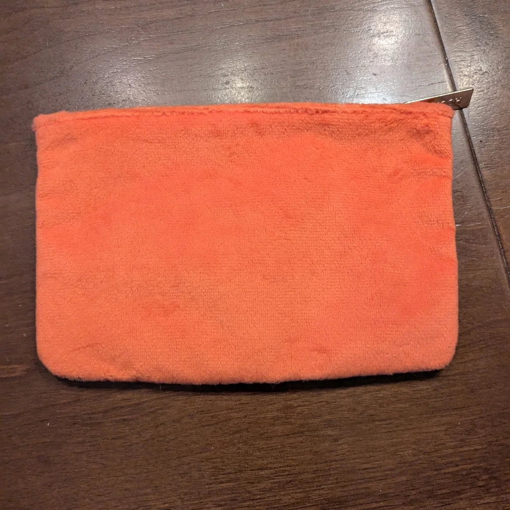 Clinique ipsy cosmetic