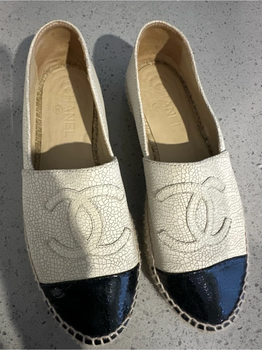 CHANEL slip espadrilles