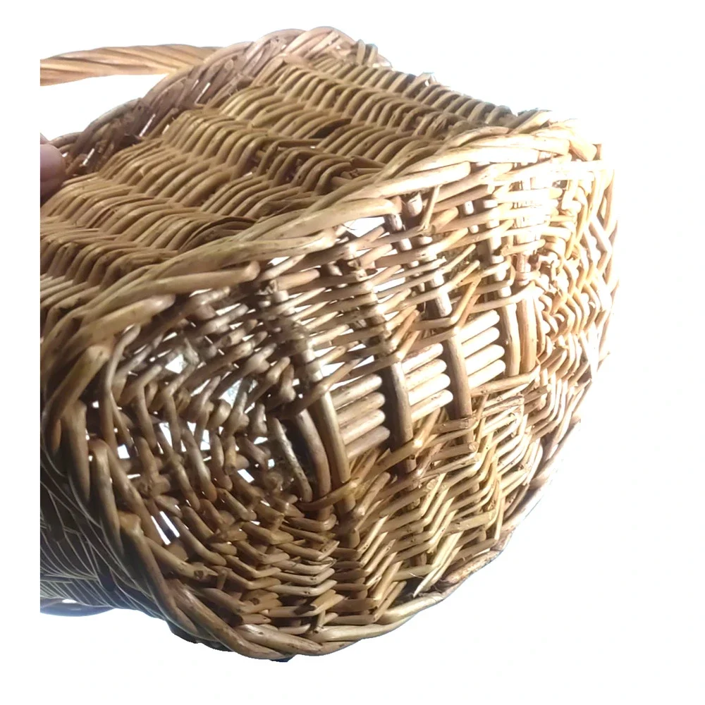 Unbranded hanging half
