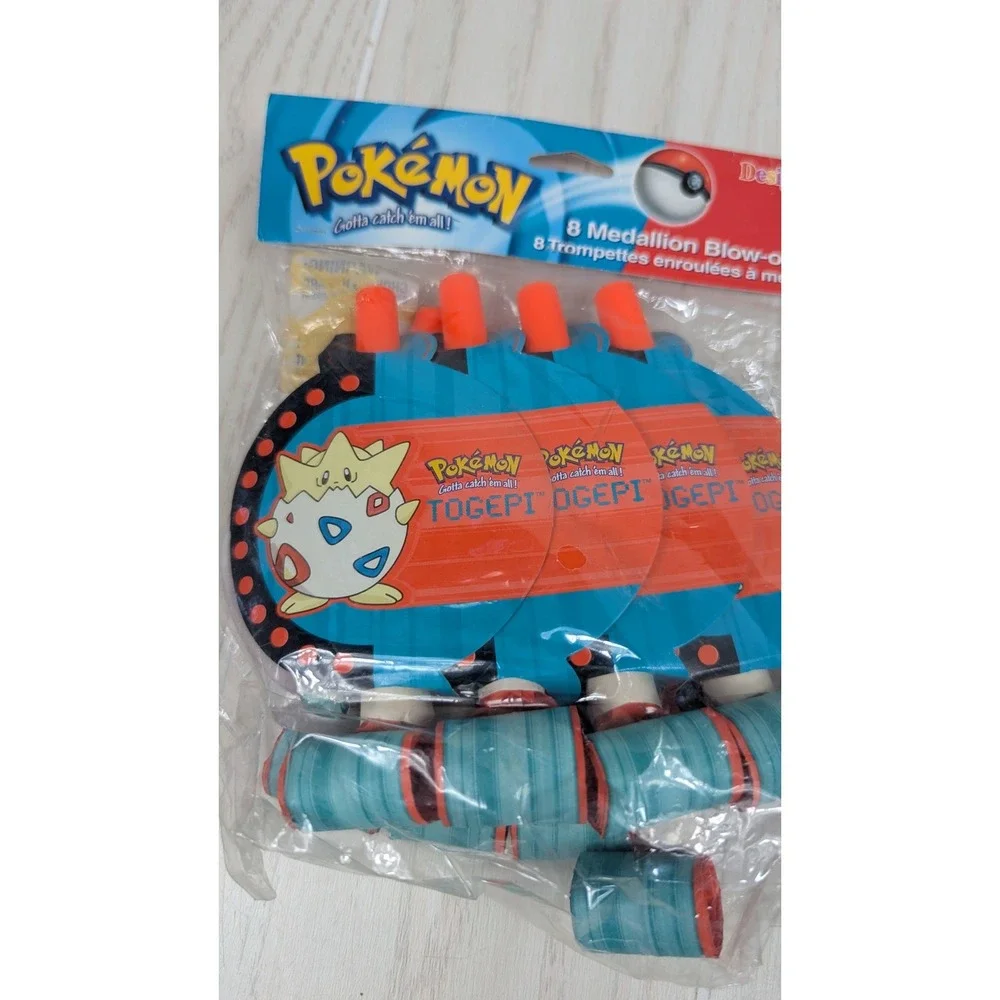 DesignWare Pokemon Party Favors 16 Blue Togepi Vintage Medallion Blow-outs