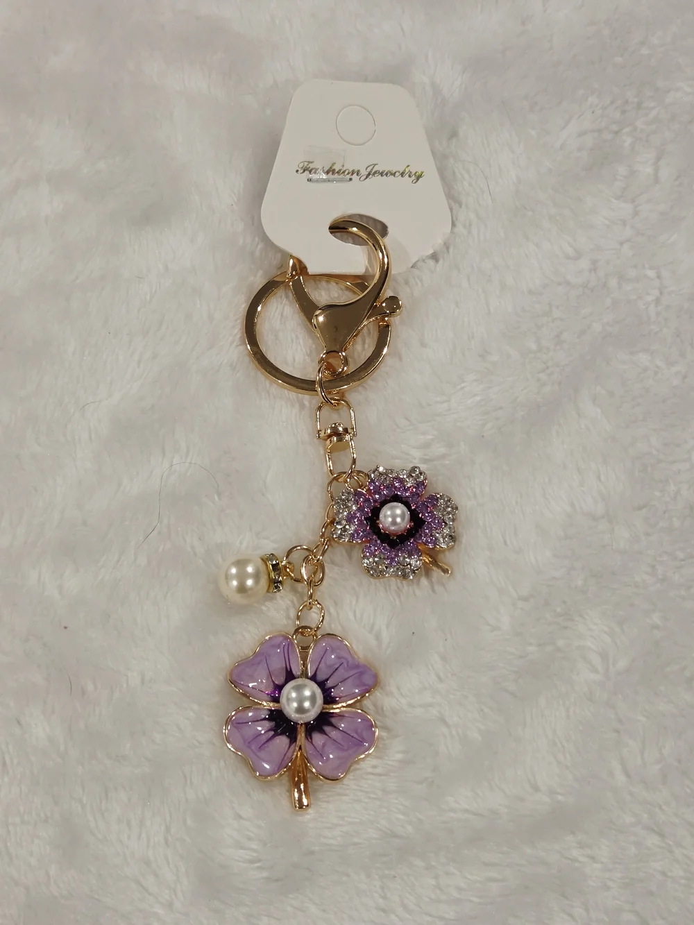 Gold-Tone Keychain with Baeutiful Purple Flowers and Pearls Bag Charm