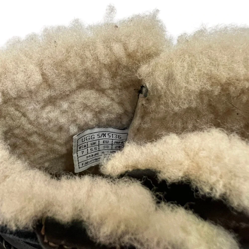 UGG pre owned