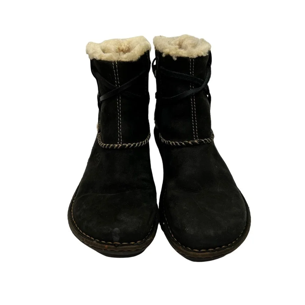 UGG pre owned