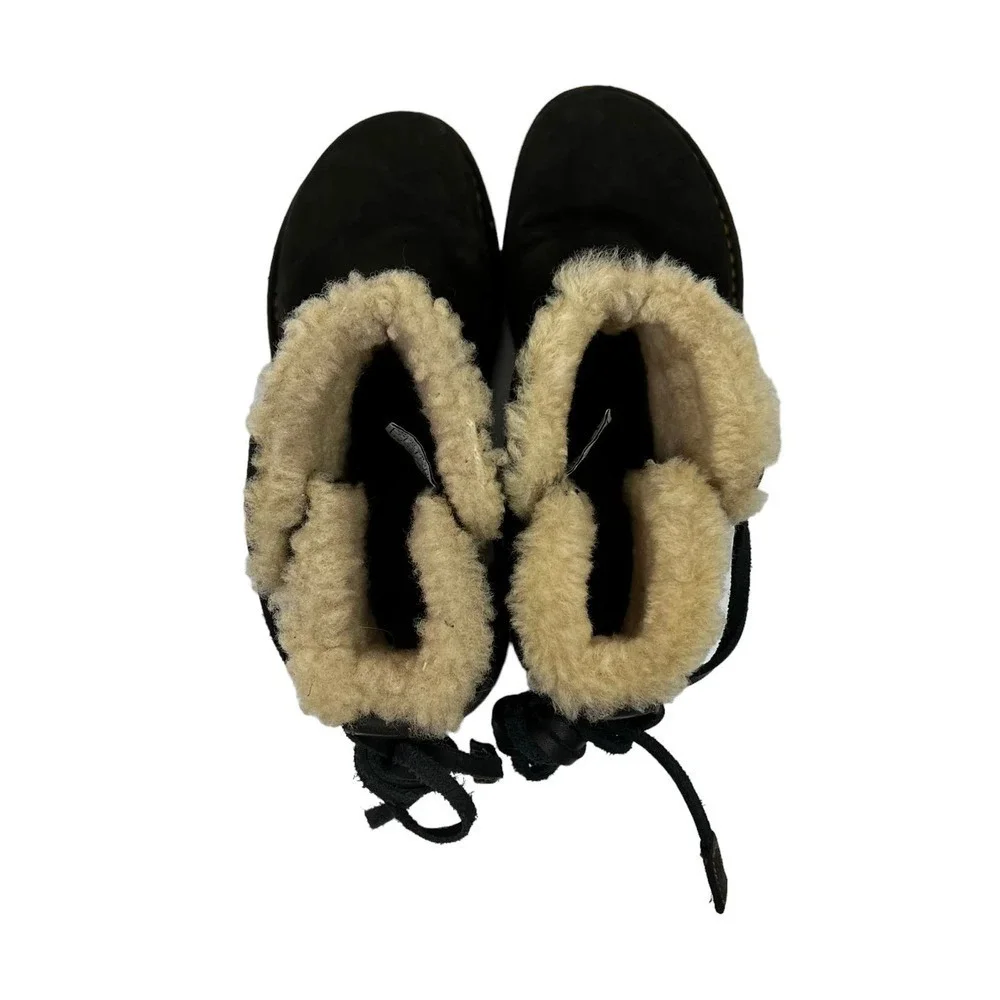 UGG pre owned