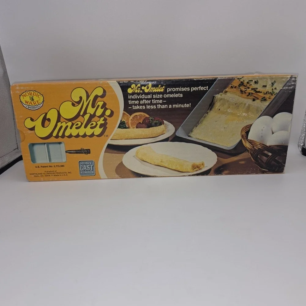 Vintage Nordic Ware Mr Omelet Pan Heavy Cast Aluminum Non-Stick with Box USA